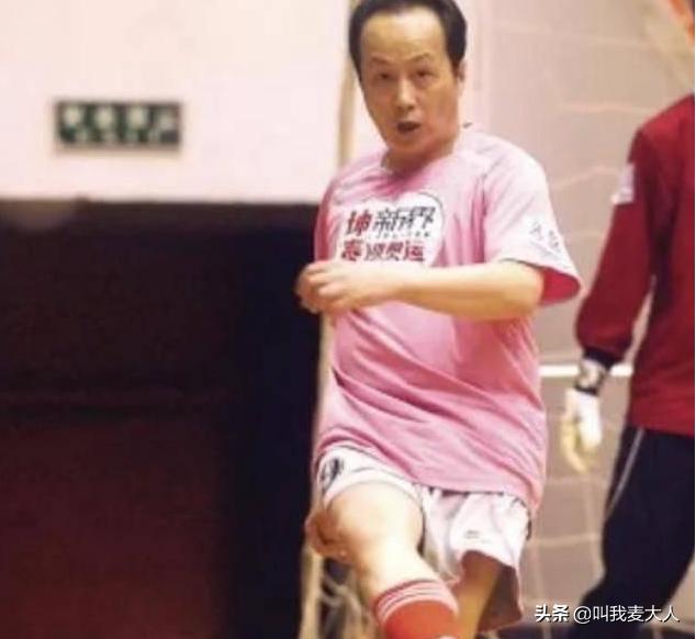 还记得罗京吗？主持新闻联播25年0失误，48岁去世，真相令人动容