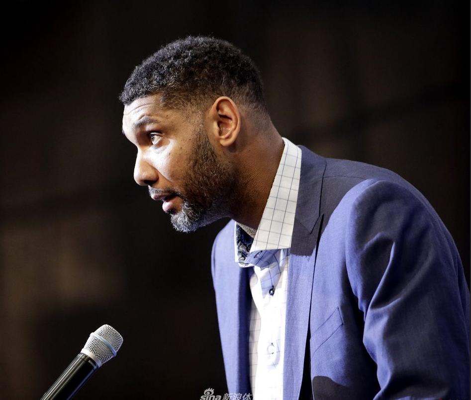 为何说邓肯是历史第一大前锋，数据荣誉极具说服力！