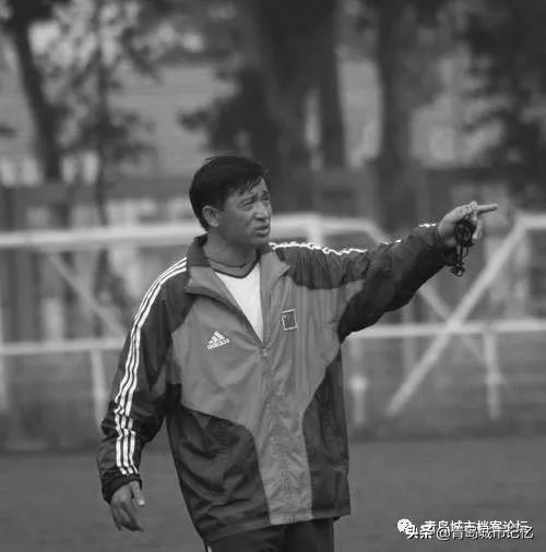 当年的青岛海牛足球队,青岛足球海牛球迷