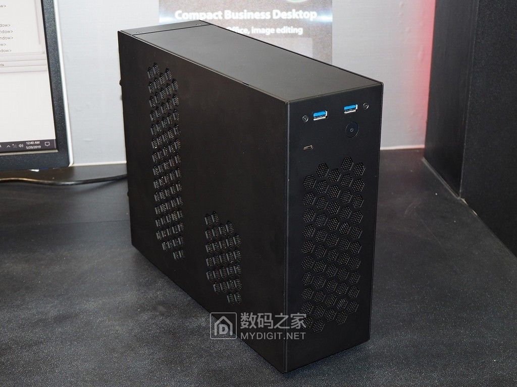 变换形态!超微展示可“拆分”迷你工作站CompactWorkstation