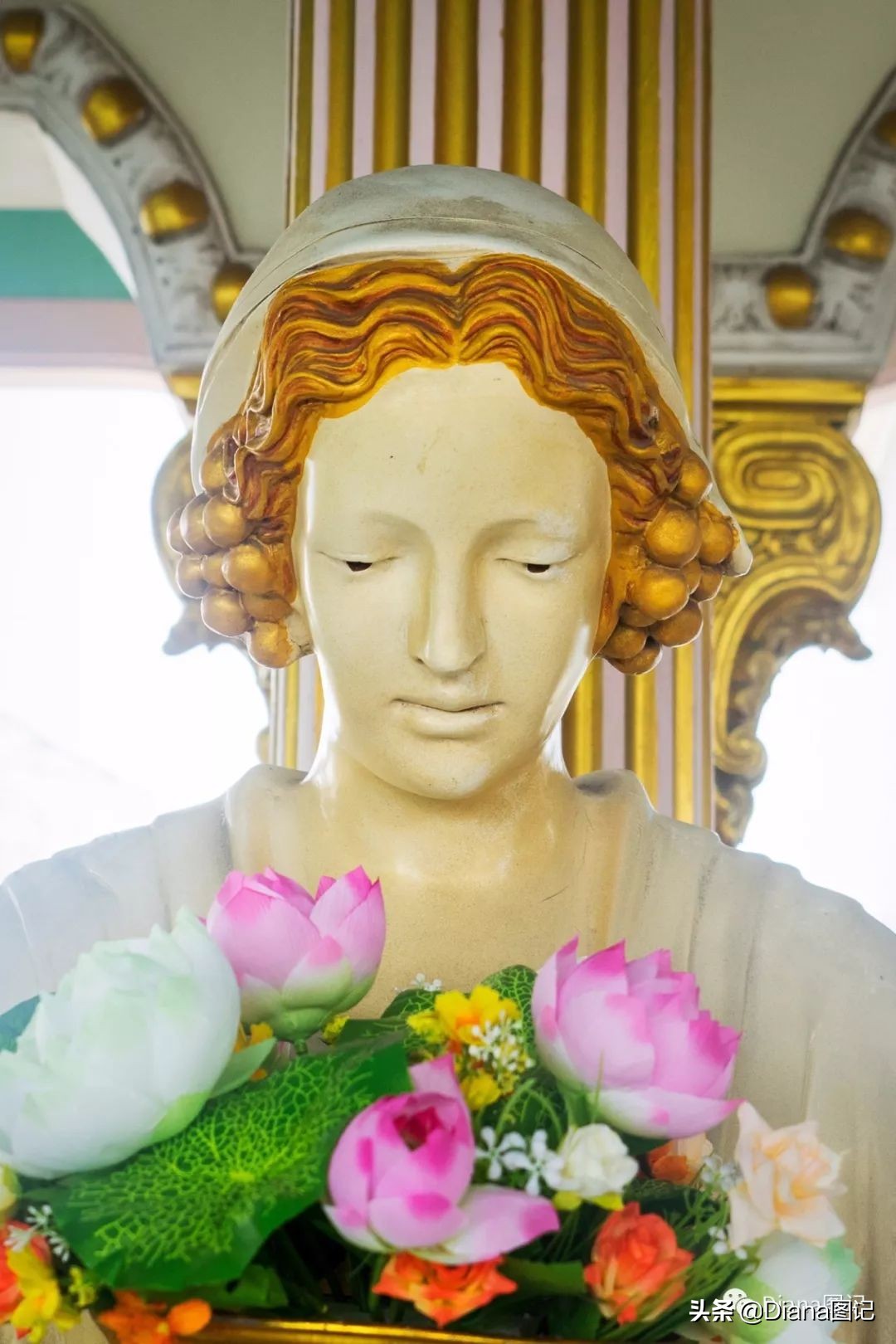 泰好时光Day5I神殿寺祈福安康富贵屋金碧辉煌