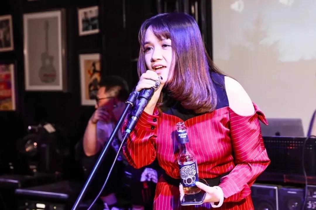 95后美女CEO，自诩天选之子万里挑一，为什么这么多人讨厌杨乐多