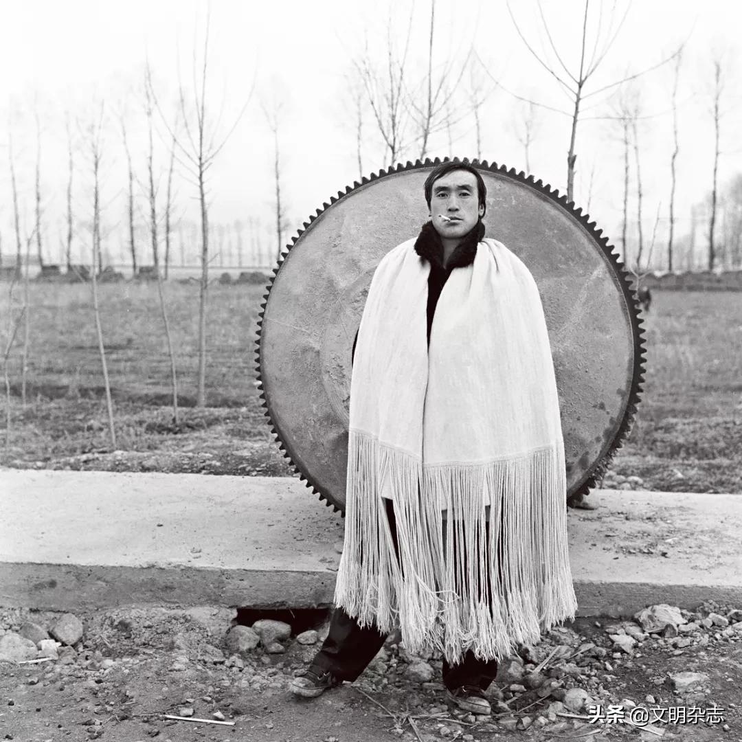 荒诞而无法预测的影像人生:他的思想高过了山