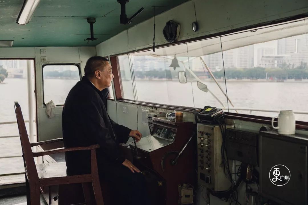 再见了，陪伴广州人三十年的“巨无霸”渡轮