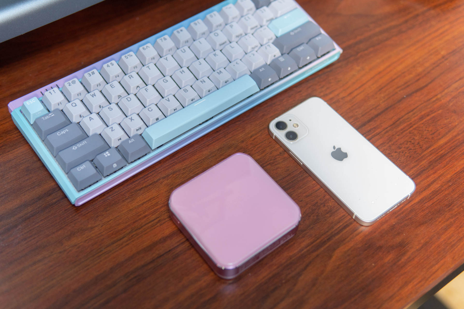 爱国者高颜值充电宝,充电宝推荐爱国者充电宝