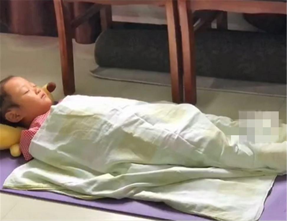 孩子作业写一半睡着了,有没有同款宝宝作业写一半睡着了