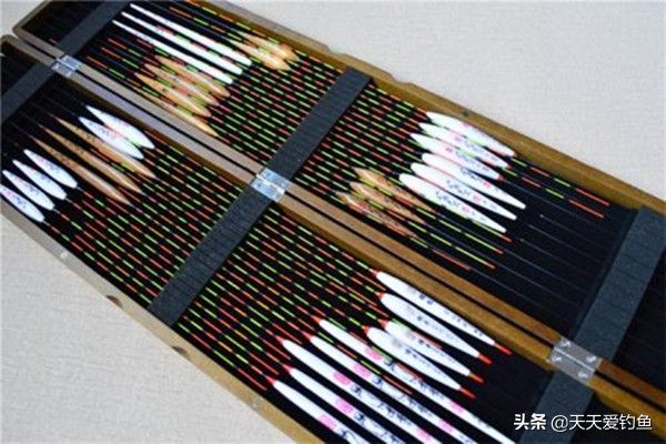 钓鱼普通浮漂的正确方法,钓鱼技巧关于浮漂的一些知识要点