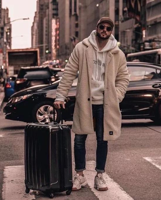 肖战穿搭秋冬大衣,肖战呢大衣