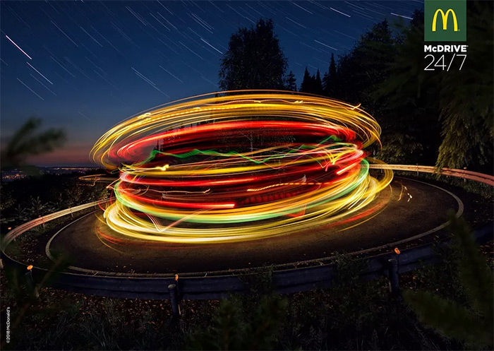 麦当劳的创意海报是什么,麦当劳星空海报又火了