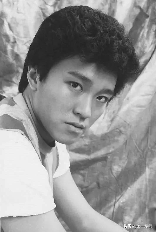 周星驰笑着说你看我还有机会吗,周星驰的遗憾