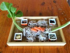 225亩公园能容纳多少人,225亩荒地