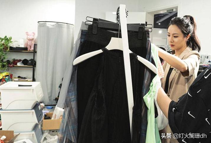 薇娅主播翻车,主播薇娅年收入最新新闻