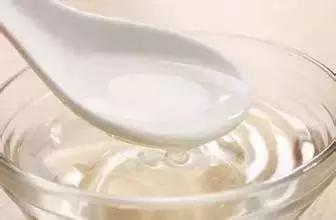 鞋子有异味什么原因,鞋子里有异味怎么除生活小妙招