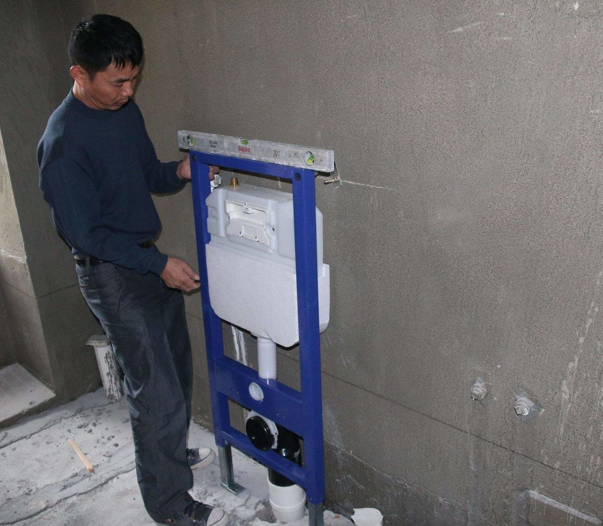 壁挂马桶这么火，为啥很少家庭会用？听完专家分析，总算明白了