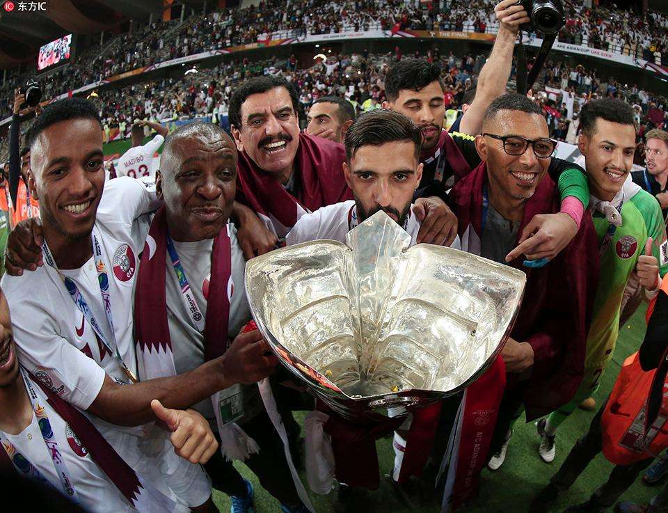 耻辱！外媒疯狂嘲笑中国足球：一身铜臭味，远不如卡塔尔