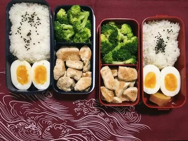 健身两个月体重不降反增什么原因,每天健身一小时但是体重增加了