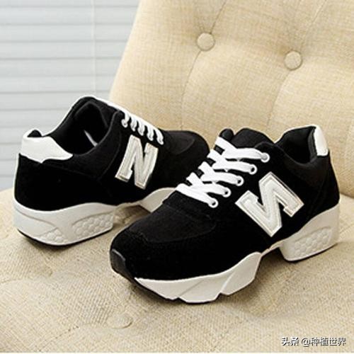 旅游鞋用什么方法洗最干净,旅游鞋脏了用什么最好使