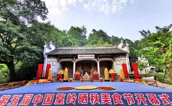 cctv榫欑伅,cctv璇锋偍娆ｈ祻姹熻タ濠烘簮