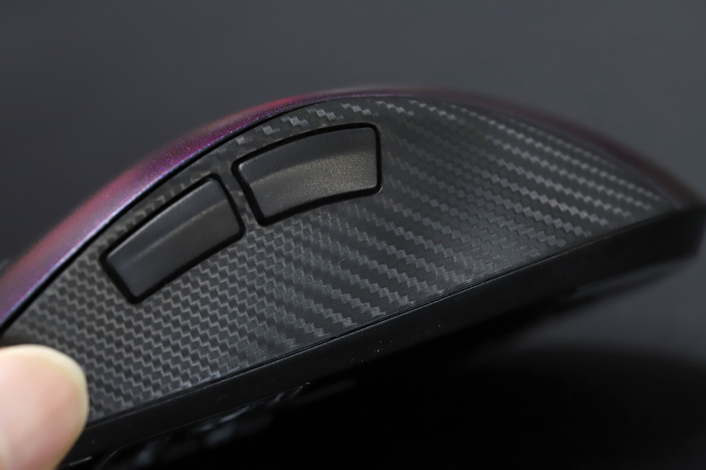 生物转色+轻量化，QPAD推出DX-30E碳贝版电竞鼠标