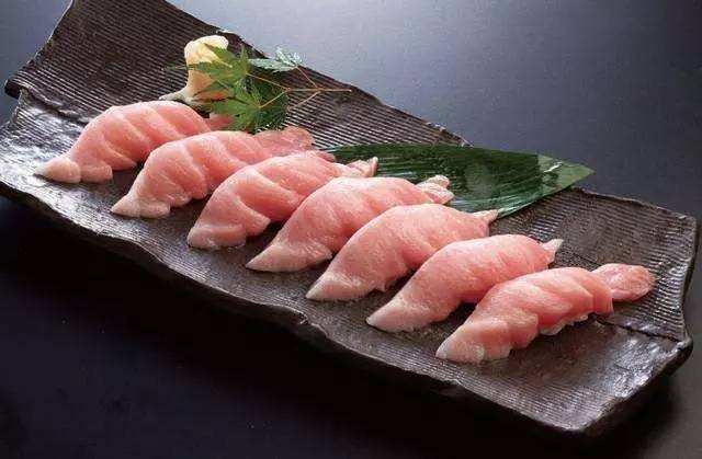 为什么说生鱼片是死鱼片,为什么生鱼片叫刺身