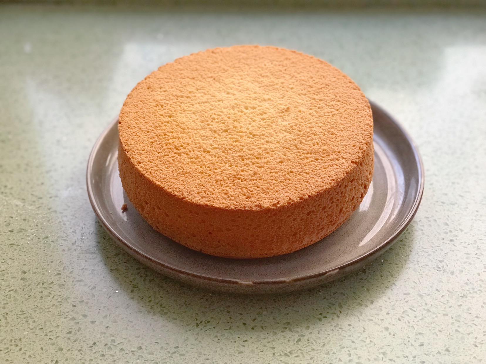 生日蛋糕胚快速烤法,生日蛋糕胚怎么做才不会塌陷