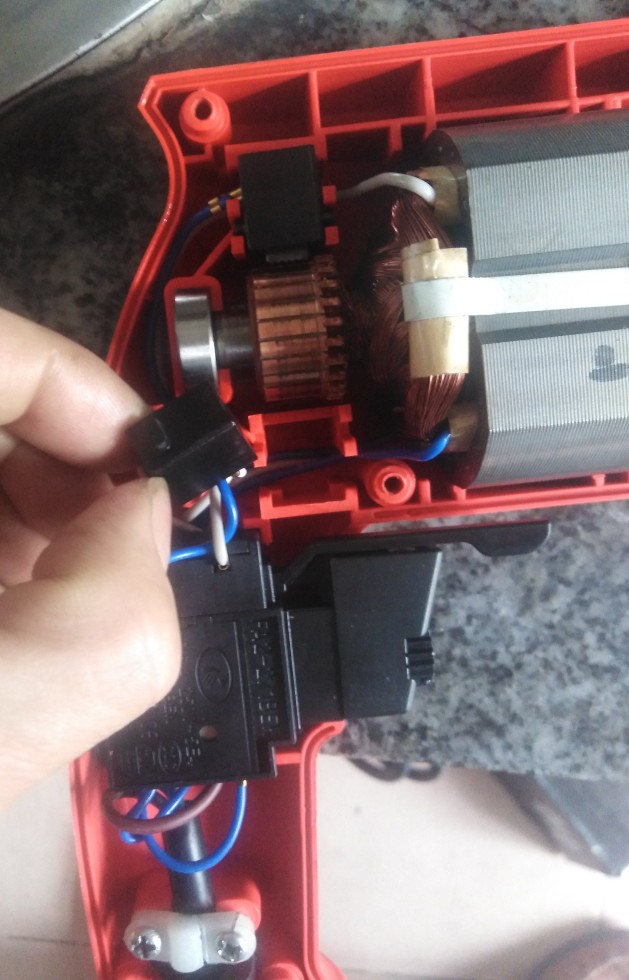 手电钻内部构造,手电钻的各组成部分图片