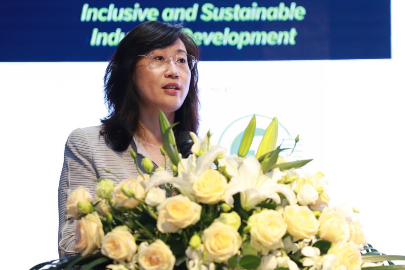 缇よ搐姣曡嚦缇よ嫳鑽熻悆,缇よ搐姣曡嚦澶у挅浜戦泦