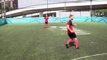 5人制足球边路过人技巧,5人足球进攻套路