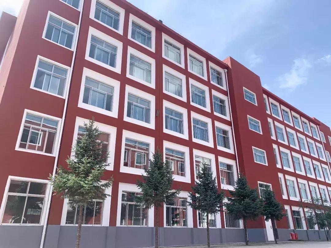 东胜区新建九年一贯制学校,东胜建碾盘梁九年一贯制学校