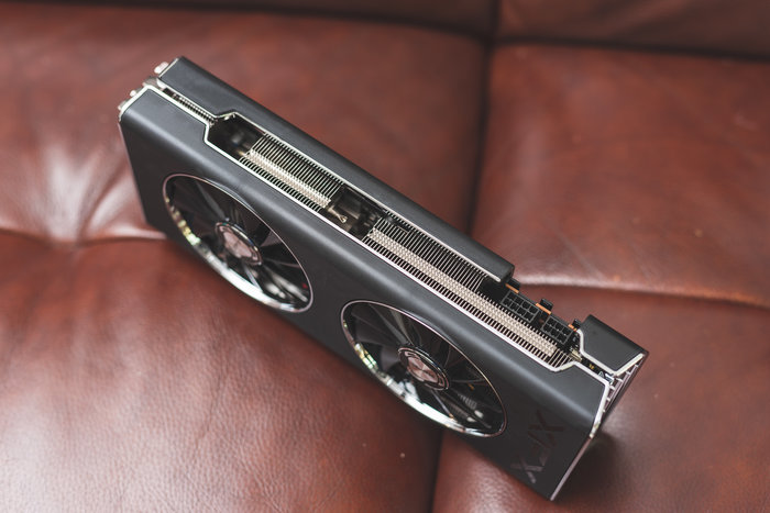 itx顶级主机配置,能提着走的机箱