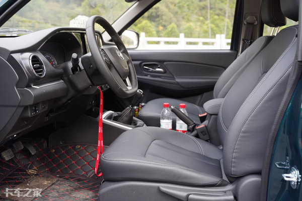 日产皮卡锐骐7柴油版14.88万配置,东风日产皮卡锐骐5柴油版报价