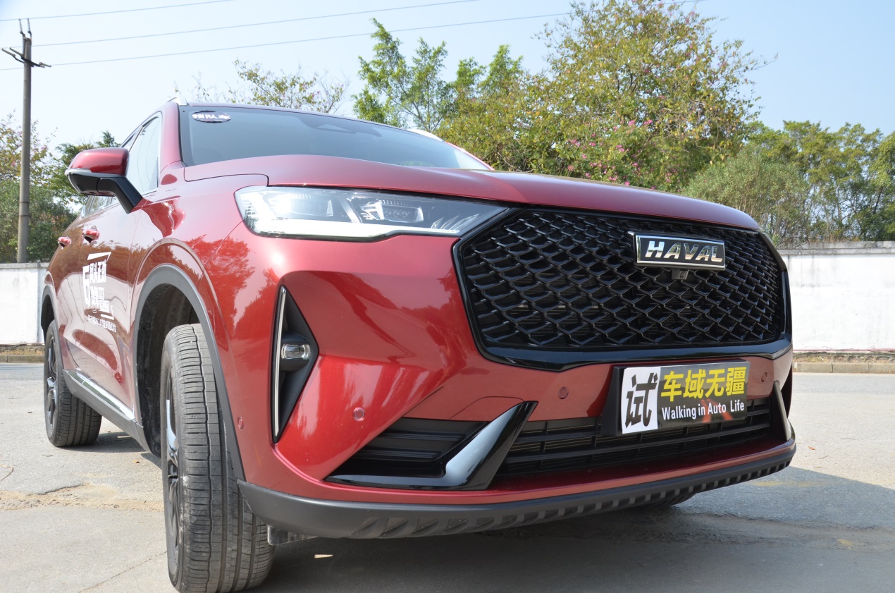 销冠再升级试驾2.0t四驱版哈弗h6,国民神车哈弗h6体验