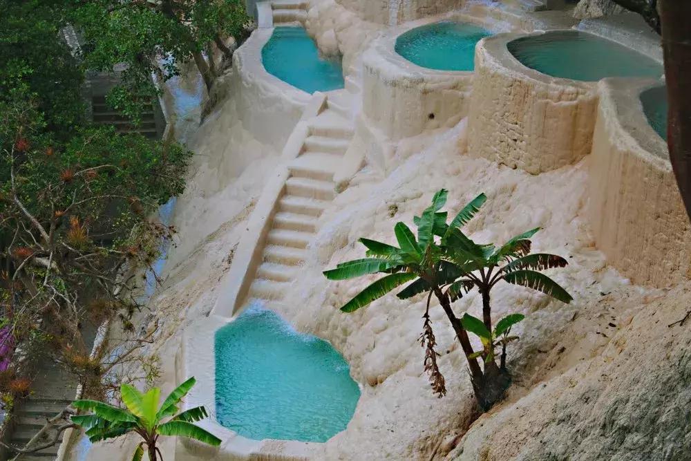 夏季温泉攻略推荐,10月1日温泉推荐