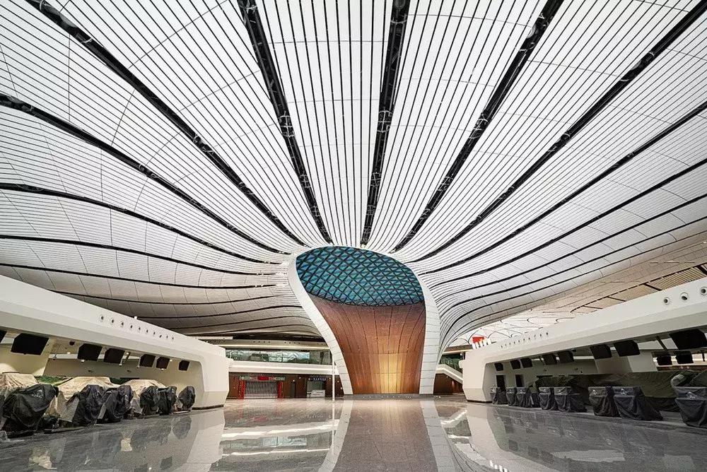 狂砸800亿的北京大兴机场终于完美面世,厉害了,我的国