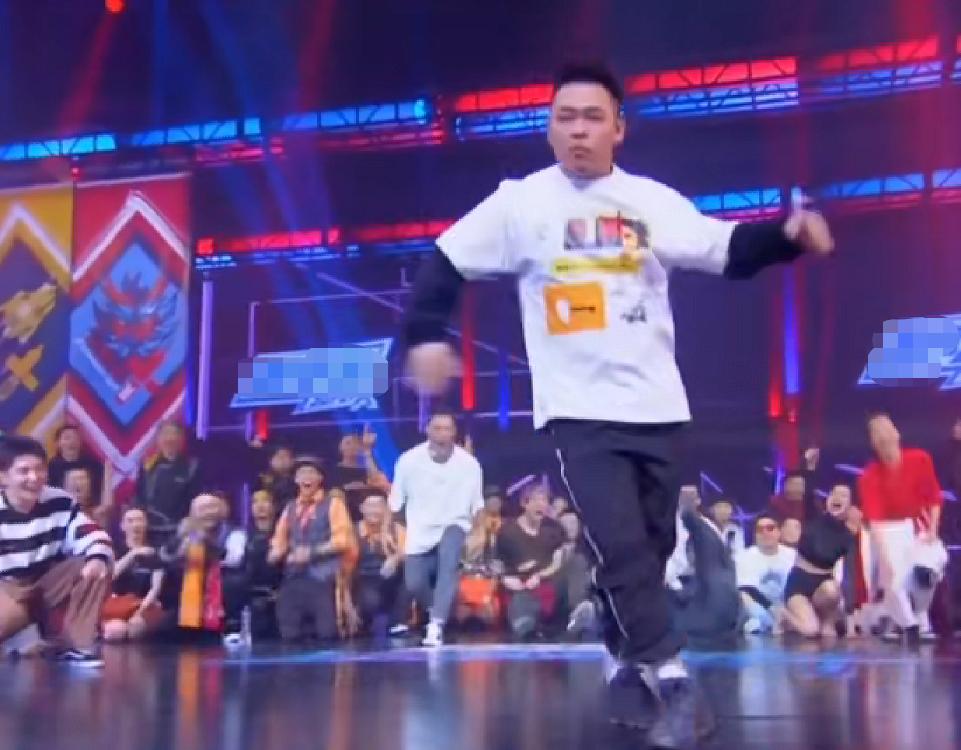 阿龙深藏不露,dj阿龙这就是街舞2