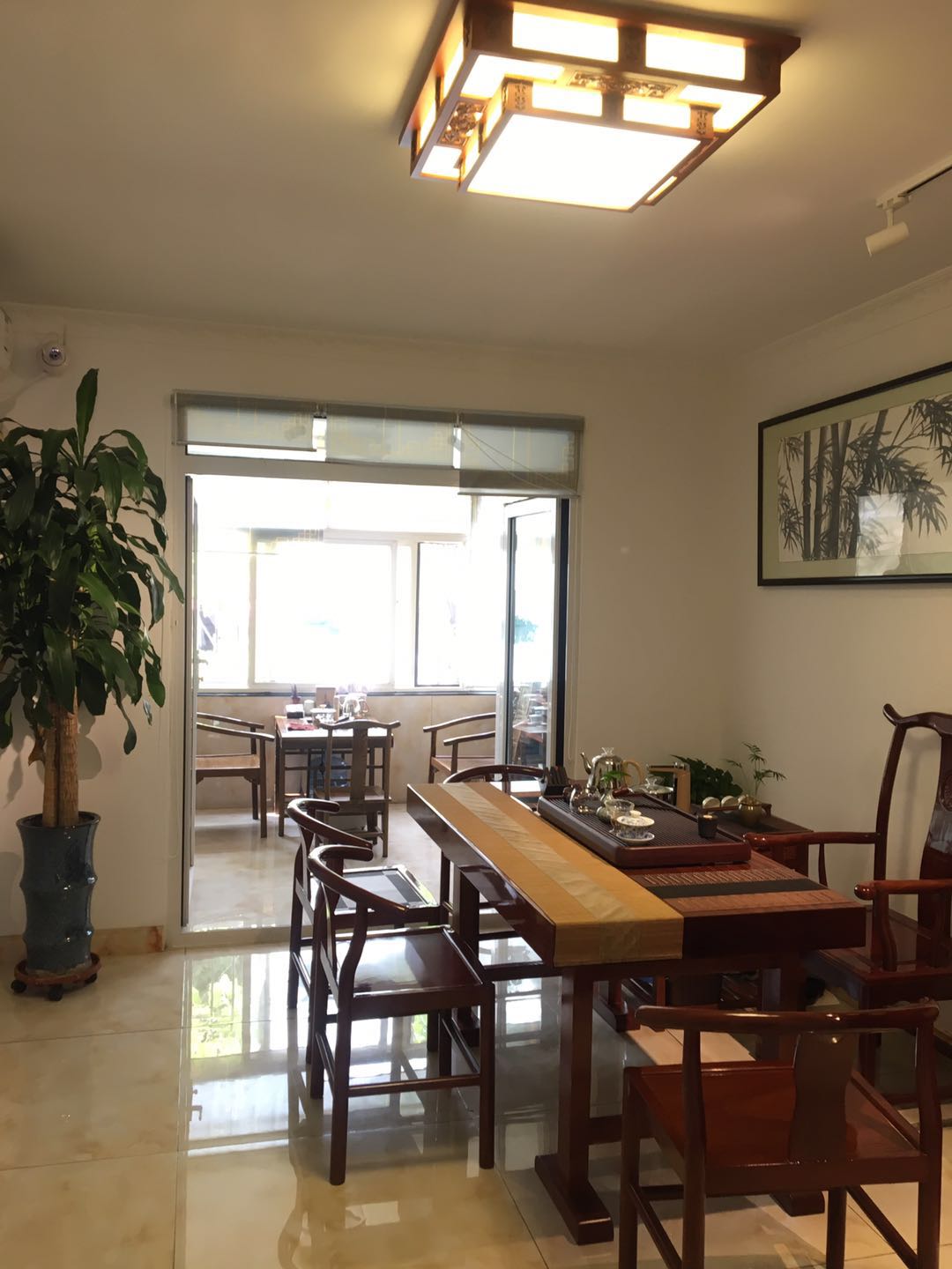 来一壶茶沉淀一天的劳累和心情,来一壶茶品味人生