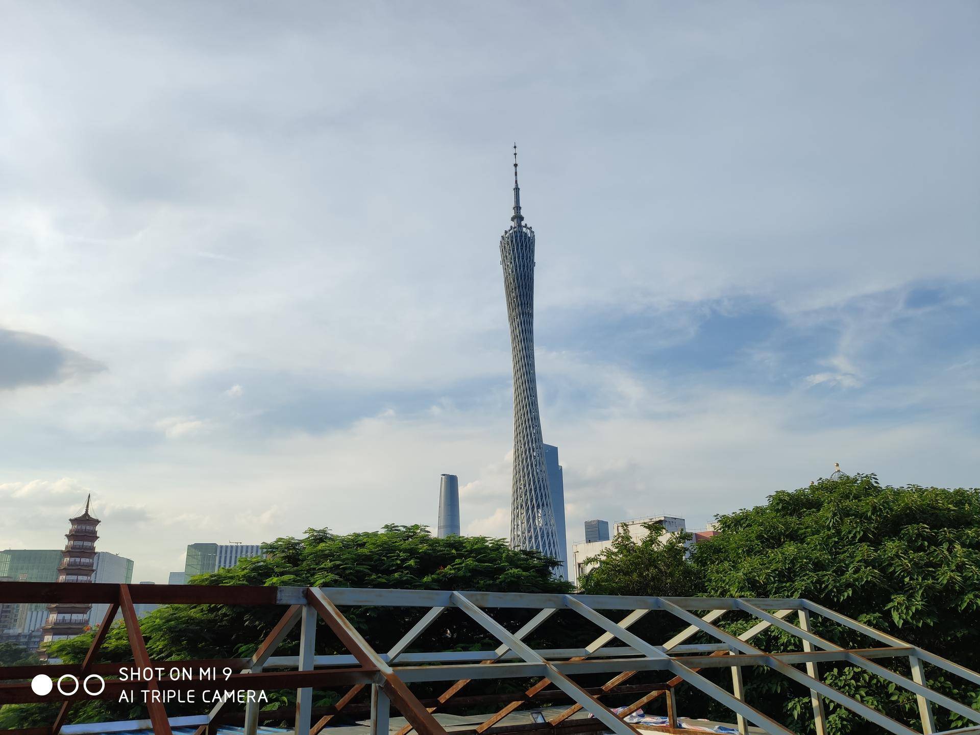 小米9se吃鸡画质,小米9体验感如何