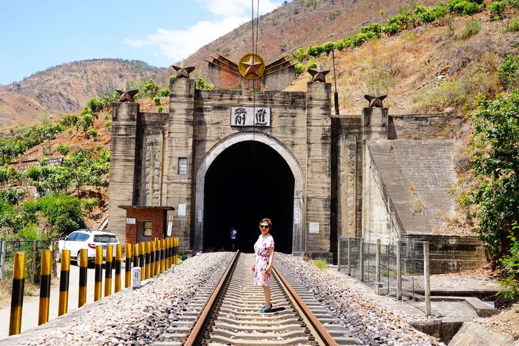 中国女兵讲历史视频,女兵讲述军人故事