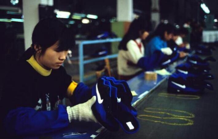 神秘的鞋王：超越郭台铭成为台湾省首富，为耐克匡威代工