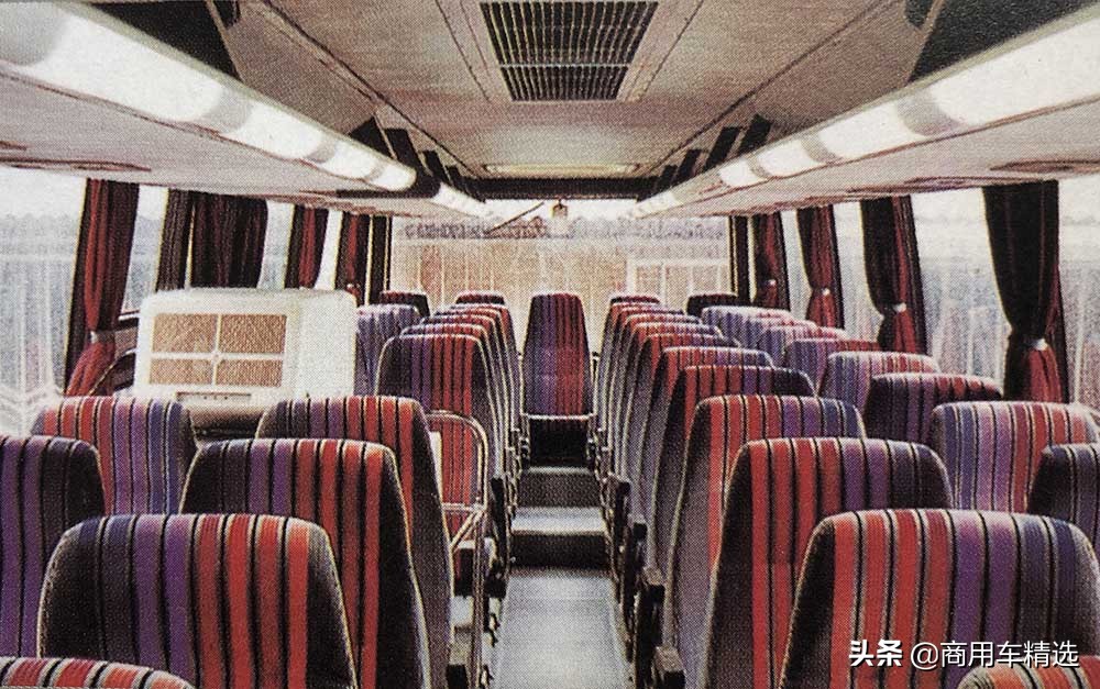 保有量稀少罕见的MAN18.310底盘上饶SR6120HK大客车