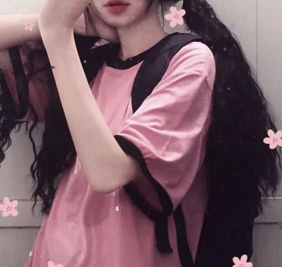 腋下一边长毛一边没长这是为什么,女性腋下一直没有长毛是什么原因