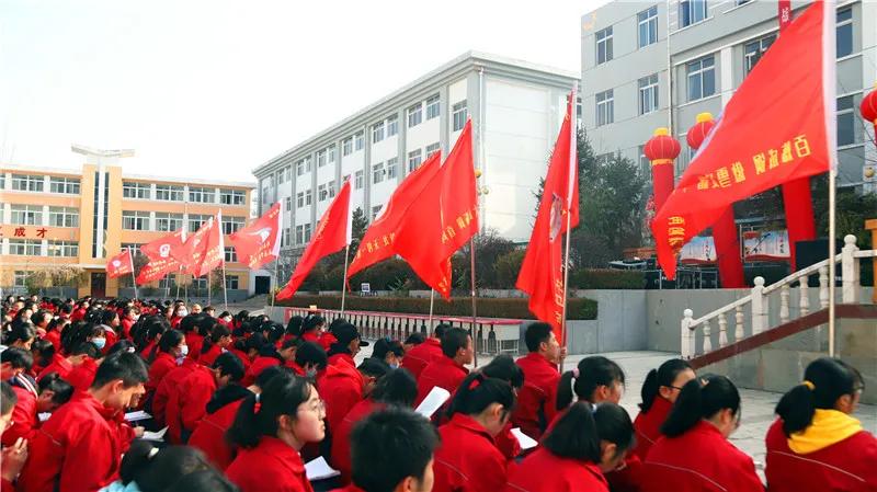 武中100天高考誓师大会,武山一中高考