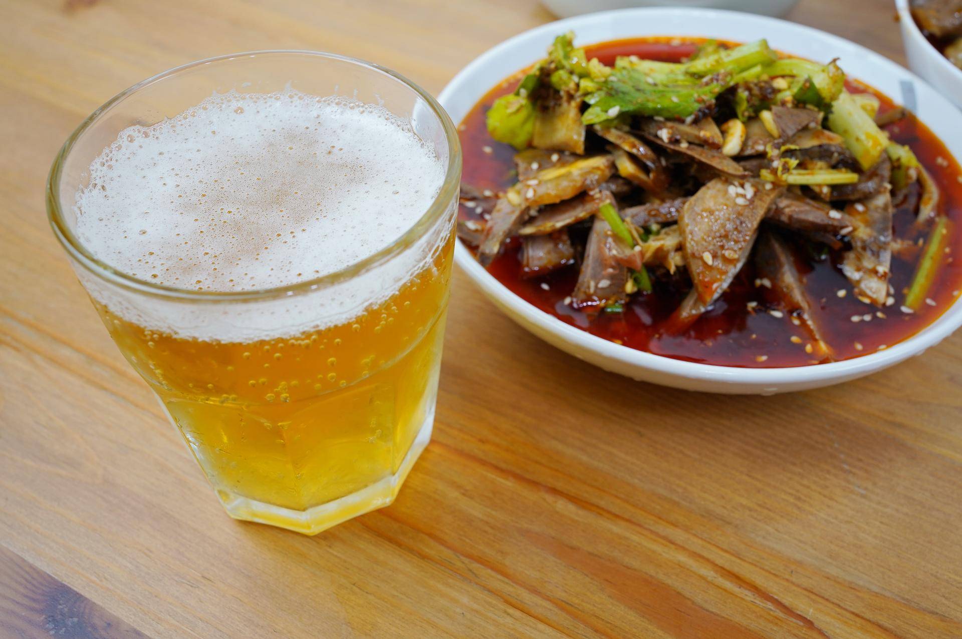 asahi朝日啤酒超爽生啤,asahi朝日辛口啤酒测评