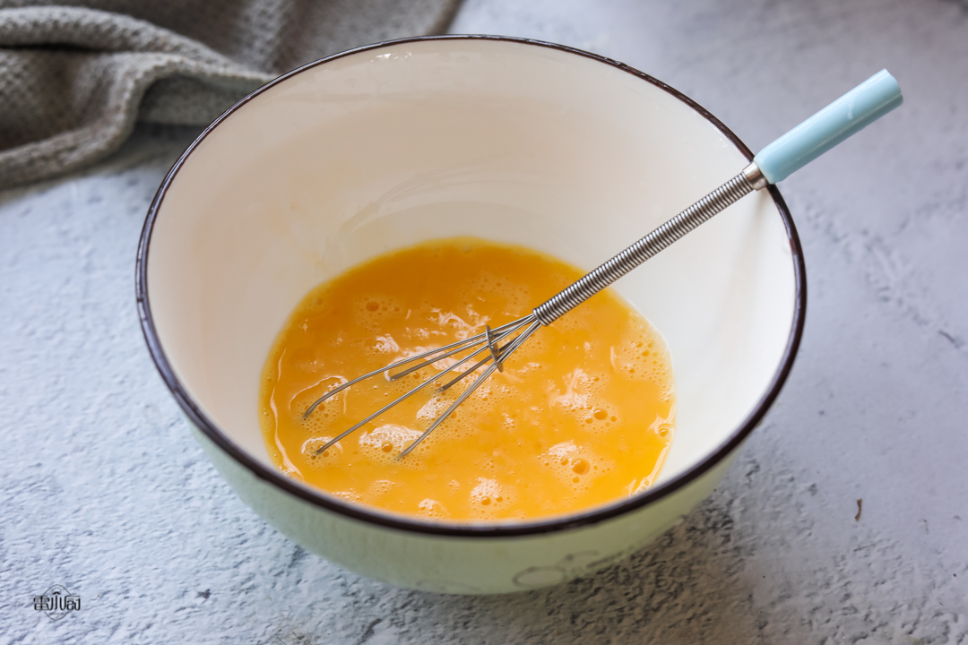 牛奶鸡蛋布丁空气炸锅怎么做,牛奶鸡蛋布丁蒸锅最简单的做法