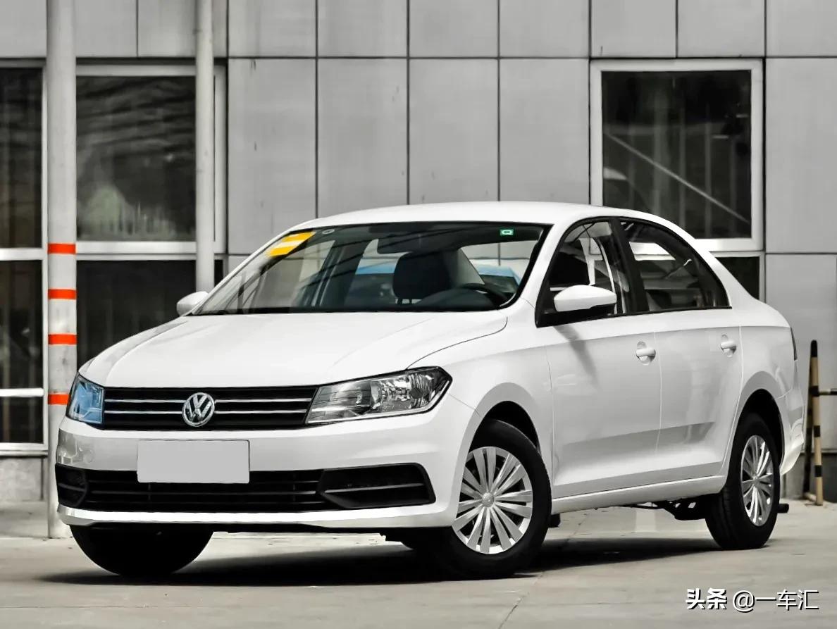 桑塔纳自动挡和polo自动挡哪个好,大众桑塔纳自动风尚版价格