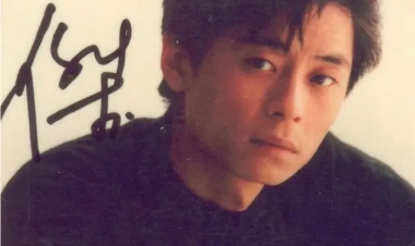 王杰罕见年轻照片,年轻时期的王杰照片