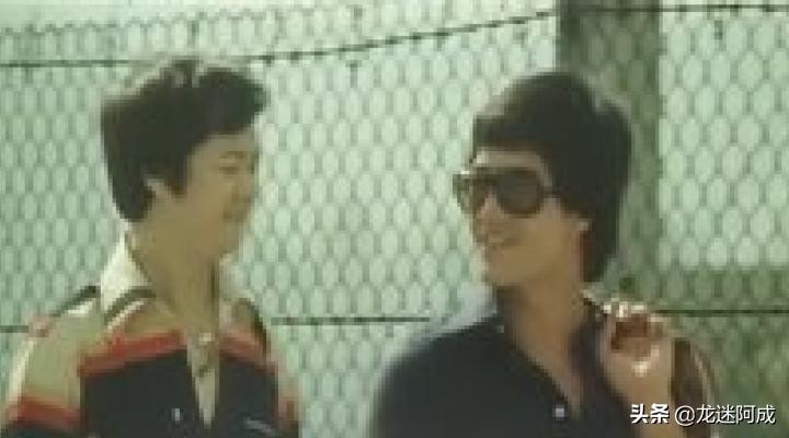 这才是李小龙最经典的电影,周星驰电影致敬李小龙