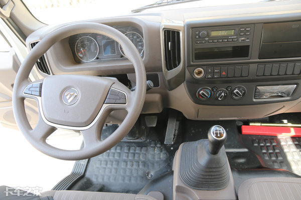 舒适性高的轻卡,福田欧马可s1轻卡3.3米栏板轻卡