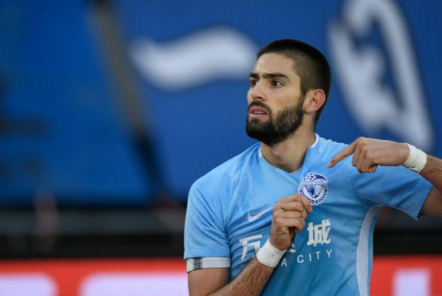 大连人vs上海上港张翀集锦,一方爆冷崔康熙