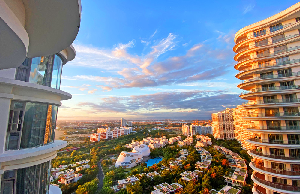 九所新区离三亚有多远,三亚最具特色的小镇